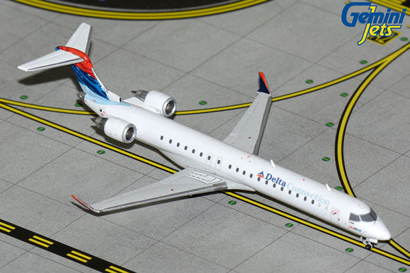 GJDAL2253 - Gemini Jets 1/400 Delta Connection (SkyWest) CRJ-900ER “Colors in Motion” - N806SK