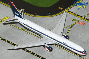 Pre-Order - GJDAL2151 - Gemini Jets 1/400 Delta Air Lines Boeing 767-400ER "Interim Livery" - N826MH